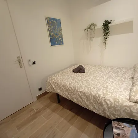 Apartment Born *